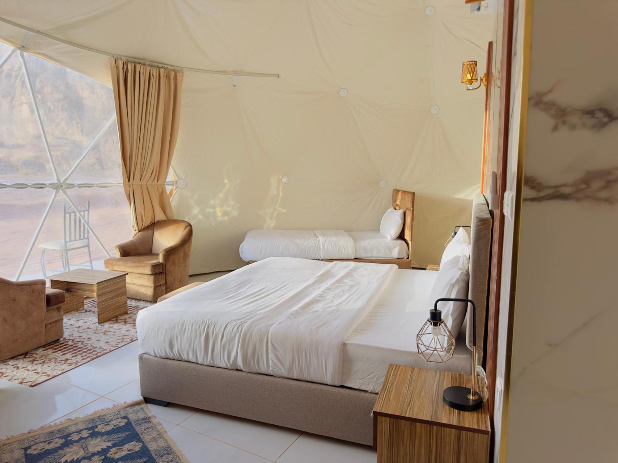 Rum Four Mountain Luxury Camp 瓦迪拉姆 外观 照片